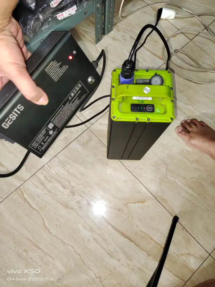 Batere Gesits G1 dan charger 2022