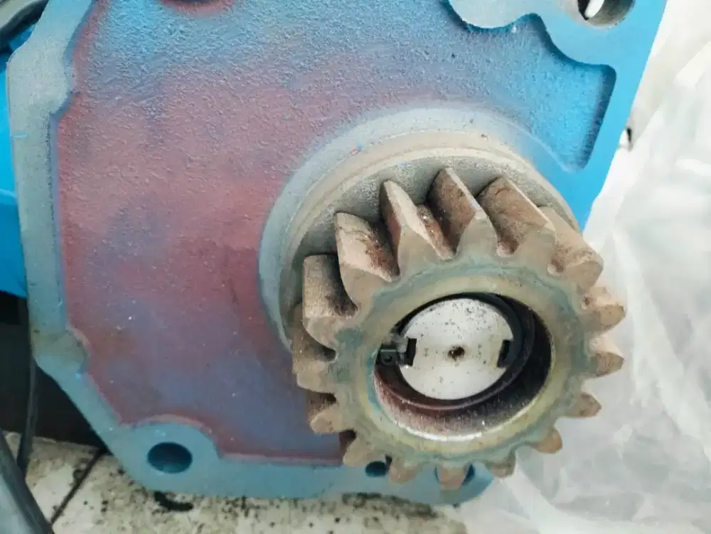 Motor Gear Hyundai 1,5kw 3 phase