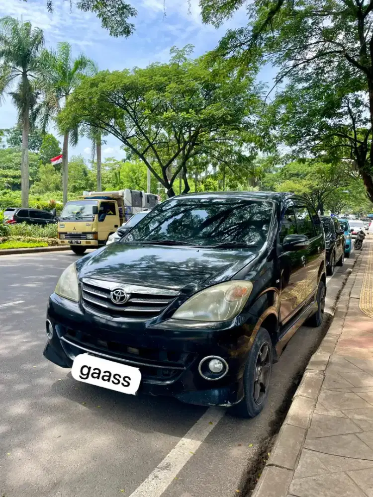 AVANZA 1,5 S MATIC 2010
