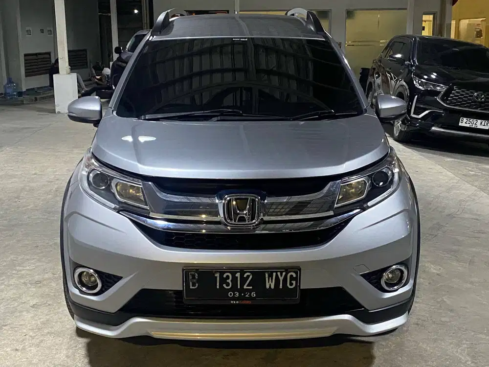 Honda BRV E Prestige AT 2016 Silver PREMIUM B1312WYG