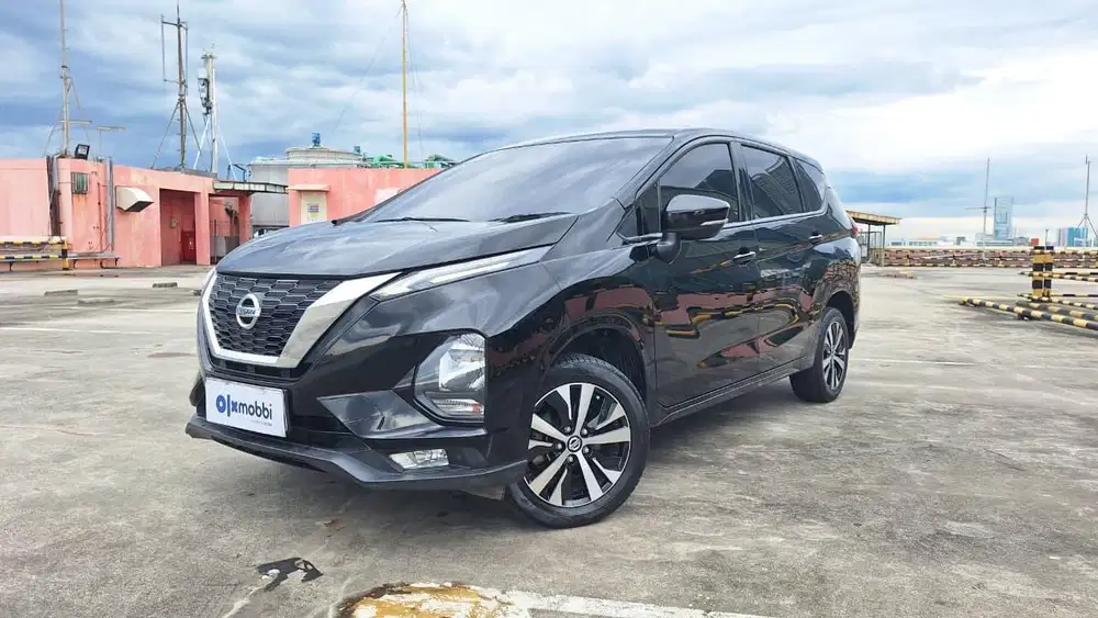 DP MURAH - Nissan Livina 1.5 VE Bensin-AT 2019