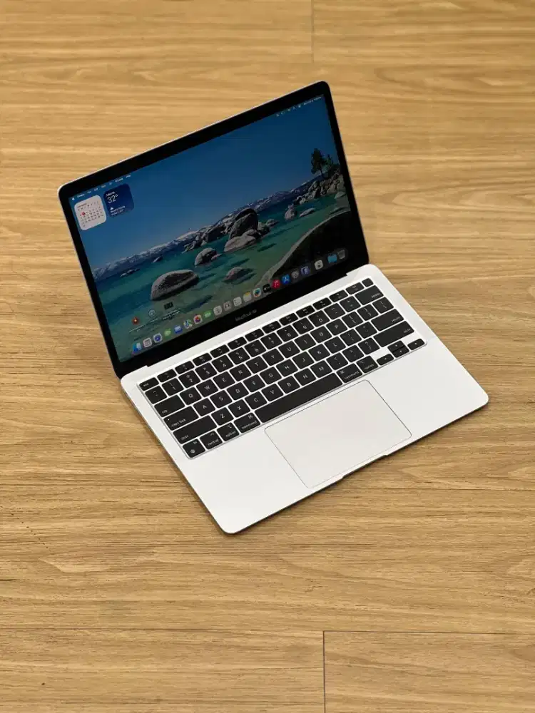 MacBook Air M1 2020 13inch 8/256