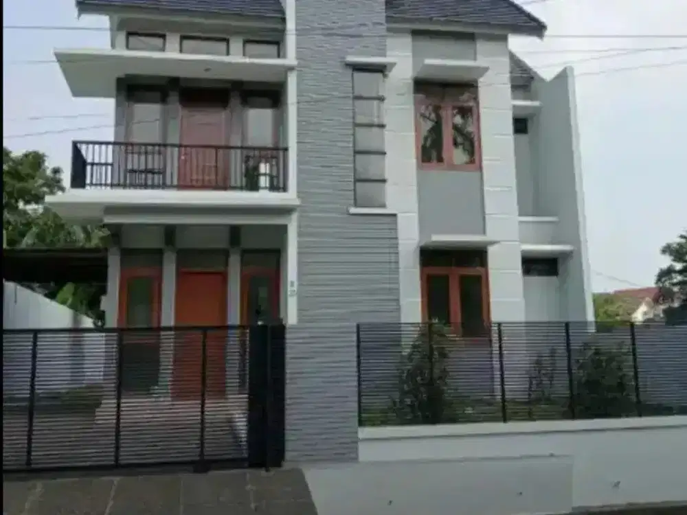 RUMAH ASRI LUAS TANAH 354 m² DI KEMANG PRATAMA 2 BEKASI – KOMPLEK EKSKLUSIF & STRATEGIS