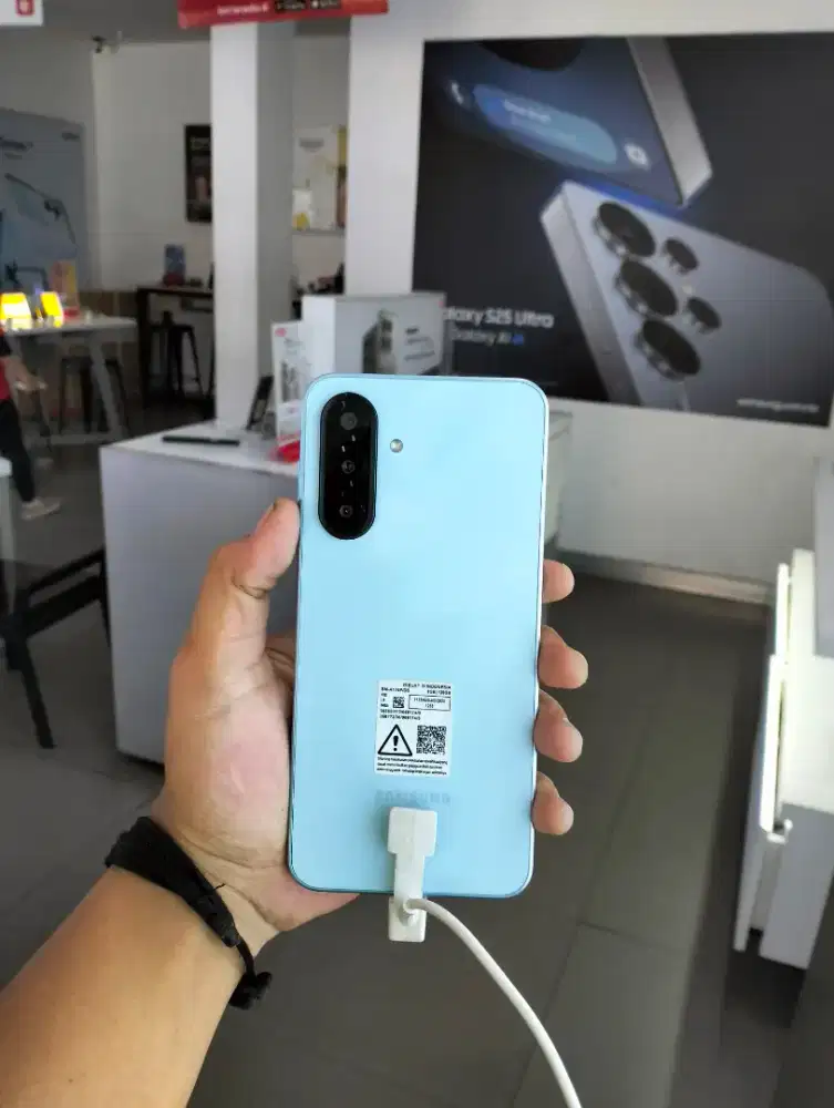 SAMSUNG A17 8/128 SEGEL BERGARANSI RESMI SAMSUNG INDONESIA.