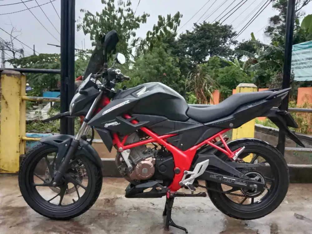 Honda CB 150 R LED th 2017