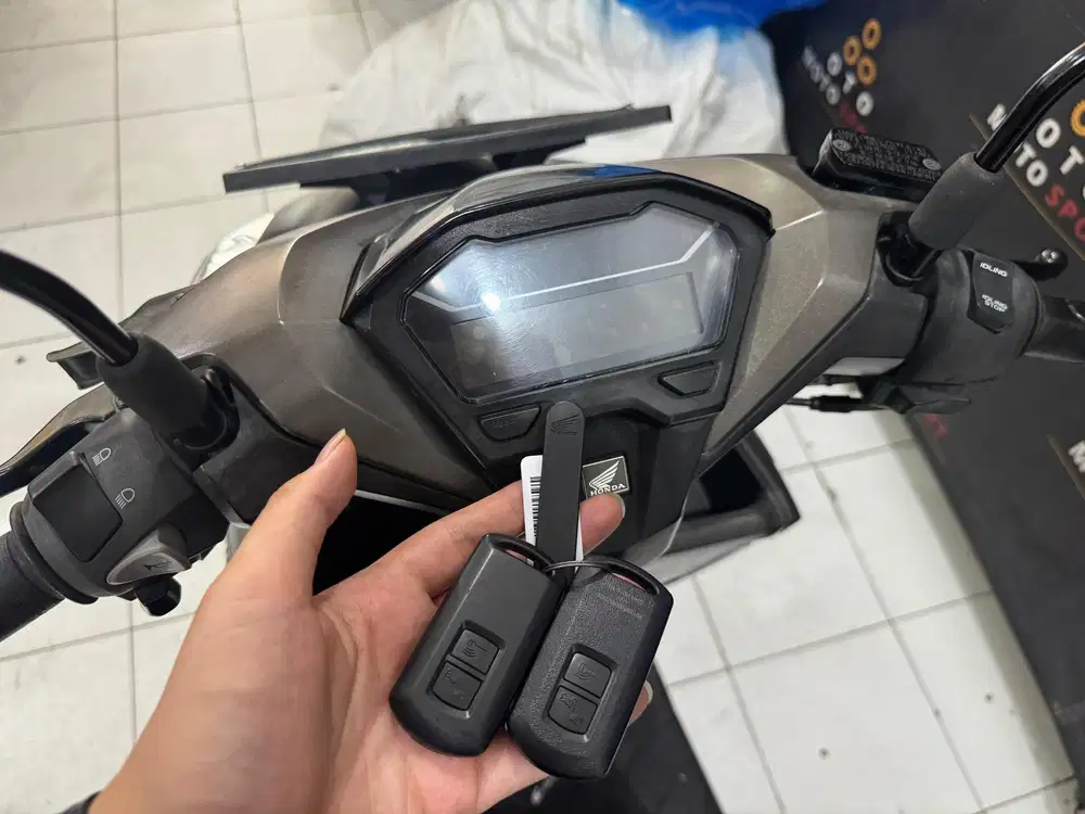 favorit HONDA VARIO 150 2019 keyless