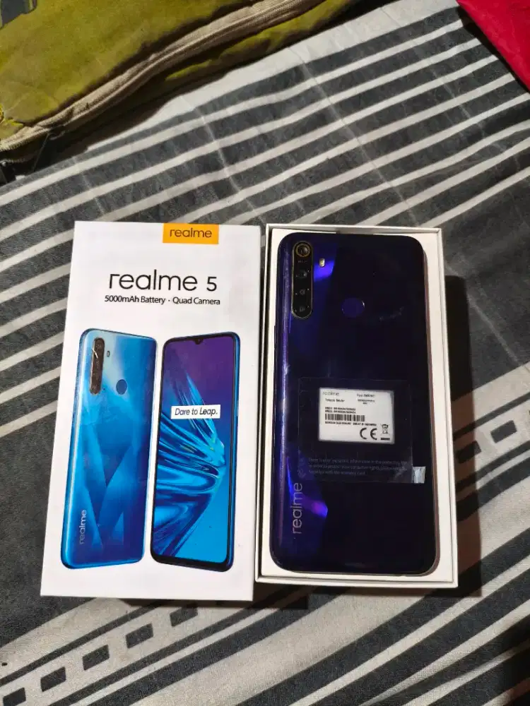 Realme 5, 3/64 GB