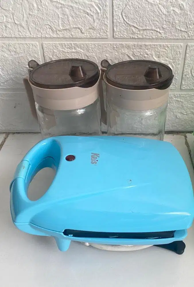 Gelas minyak, panggangan roti