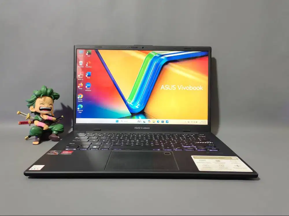 Laptop bekas ASUS VIVOBOOK GO 14 AMD Ryzen 3-7320U Ram 8GB