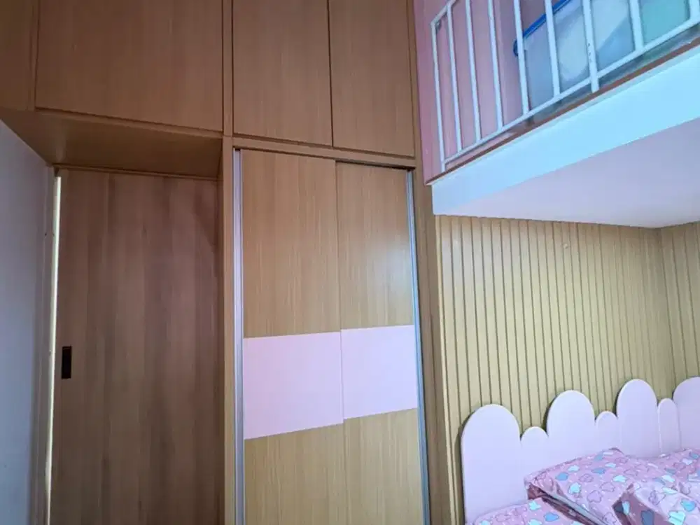 JUAL RUMAH FURNISHED SIAP HUNI