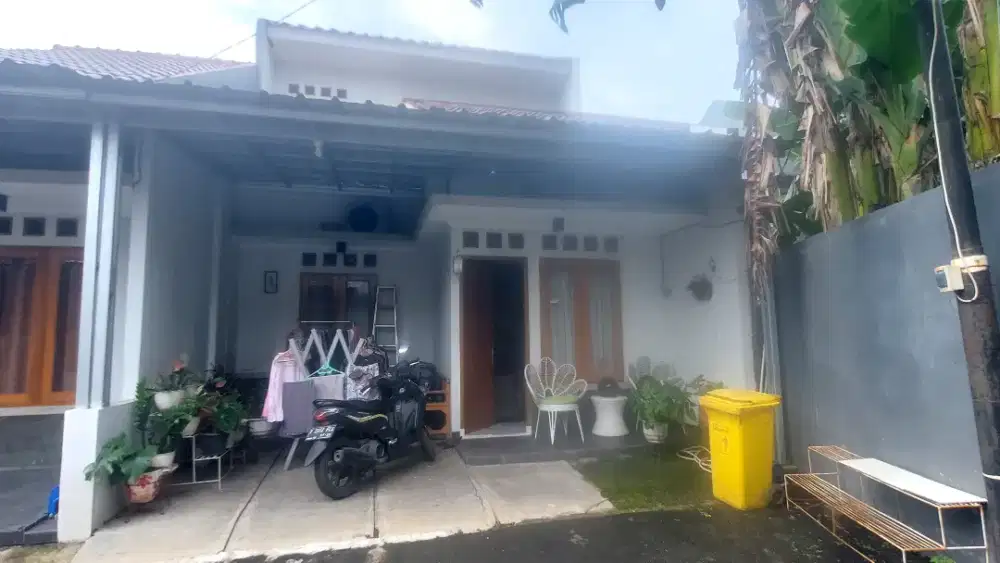 Dijual Rumah 2 lantai