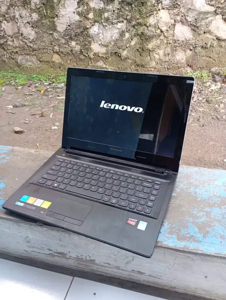 Laptop lenovo Core i7 dobel VGA