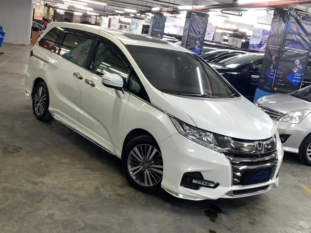 [DP 7JT] HONDA ODYSSEY 2.4 CVT 2020 Putih