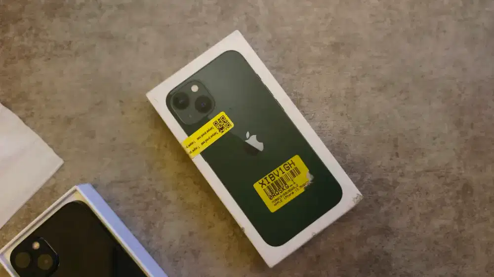 iPhone 13 128gb imei terdaftar beacukai applecare baru habis like new