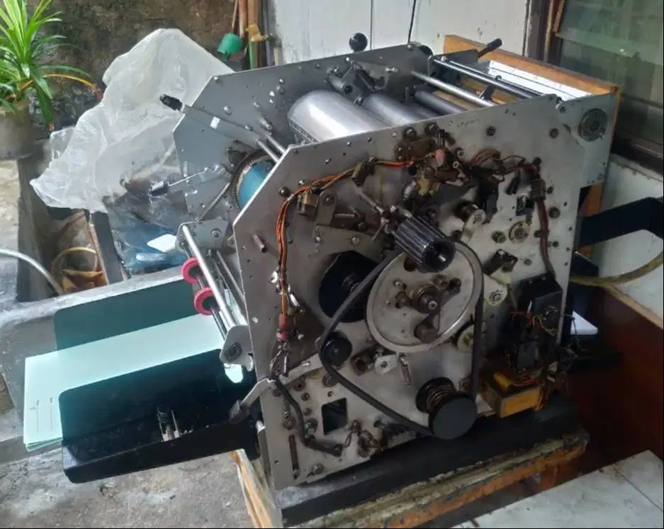 Mesin Cetak Toko Offset 810-820