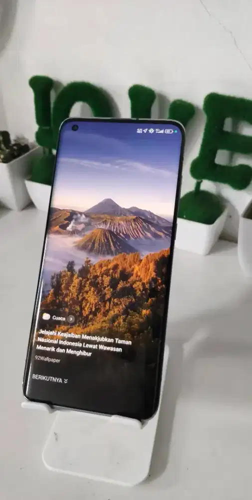 Handphone Xiaomi Mi 10 5G 8/256 Dual Sim