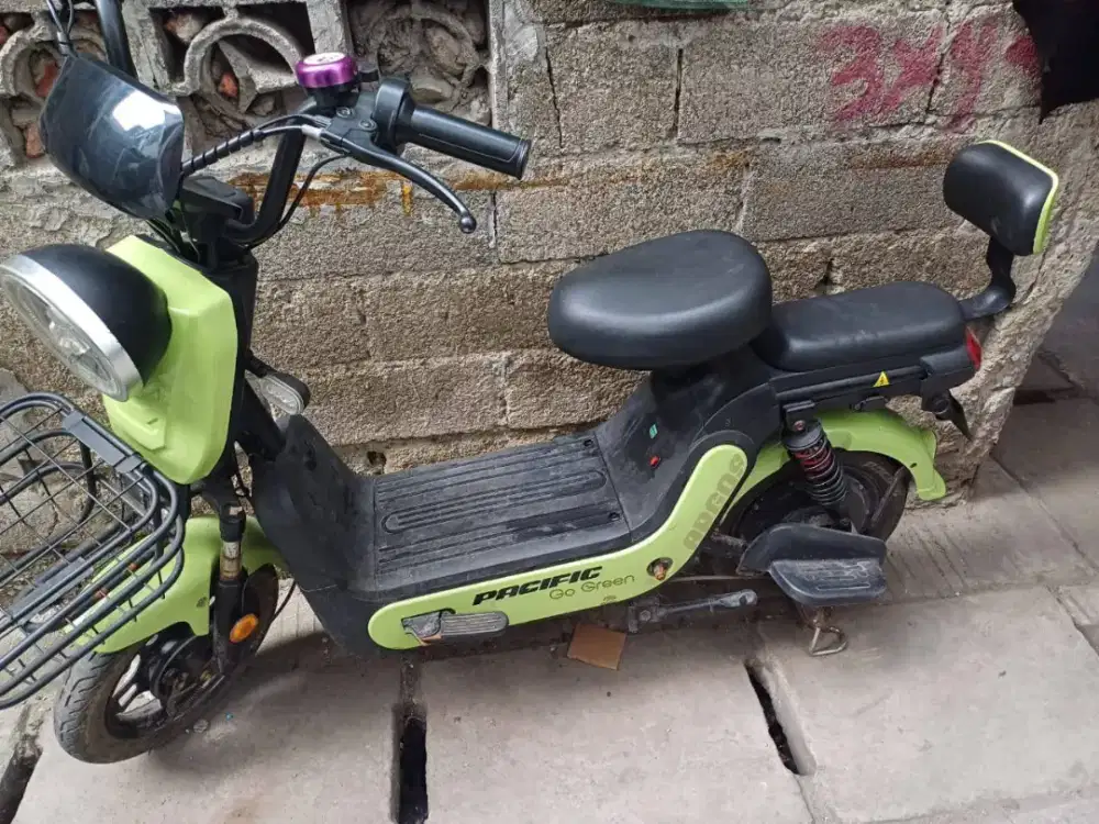 Sepeda listrik Pacific 2024