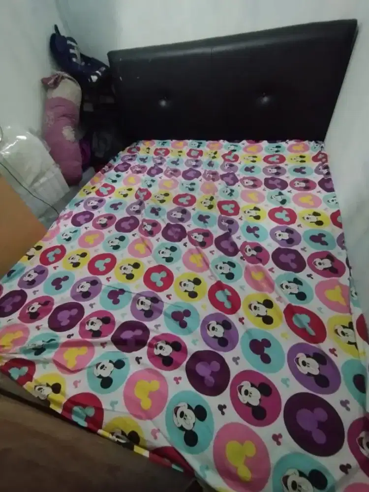 Kasur Comforta ukuran 160 X200 kondisi masih bagus