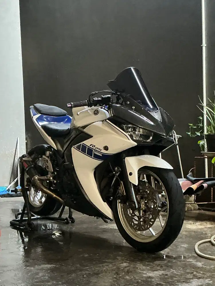 DIJUAL CEPAT YAMAHA R3 2014