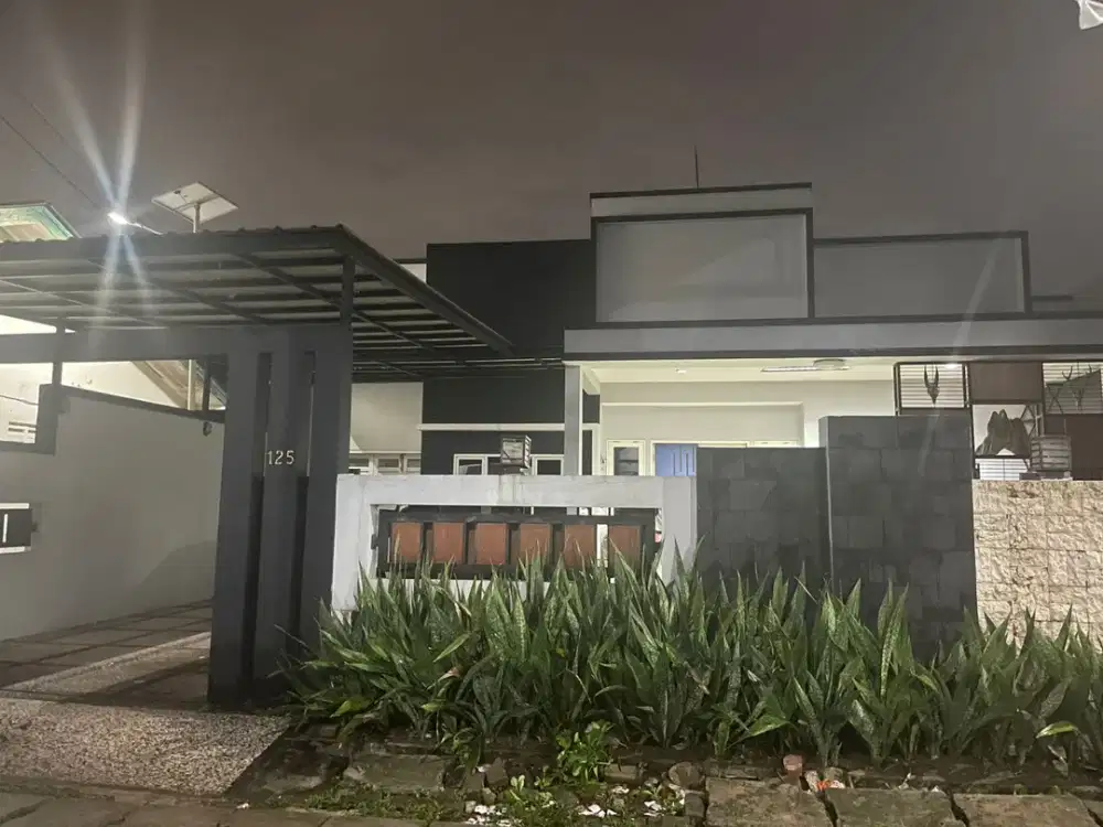 Di jual rumah cantik Graha Raya Pondok Aren