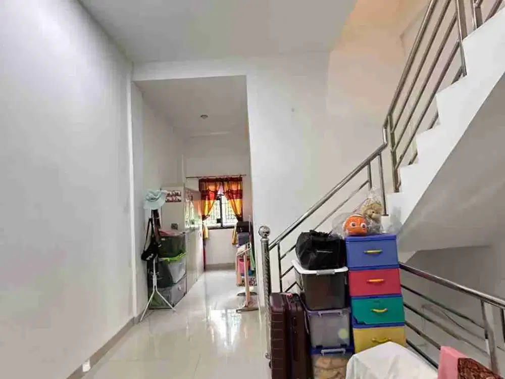 Townhouse siap huni perabotan ayahanda dekat sekolah unpri rumah sakit medan kota