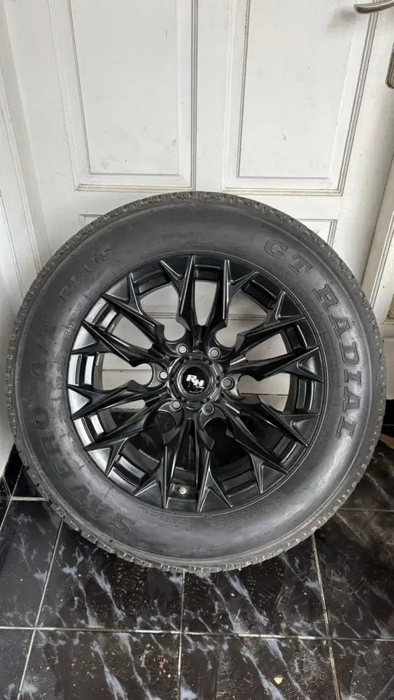 Dijual Velg + Ban GT Radial Savero A/T Plus