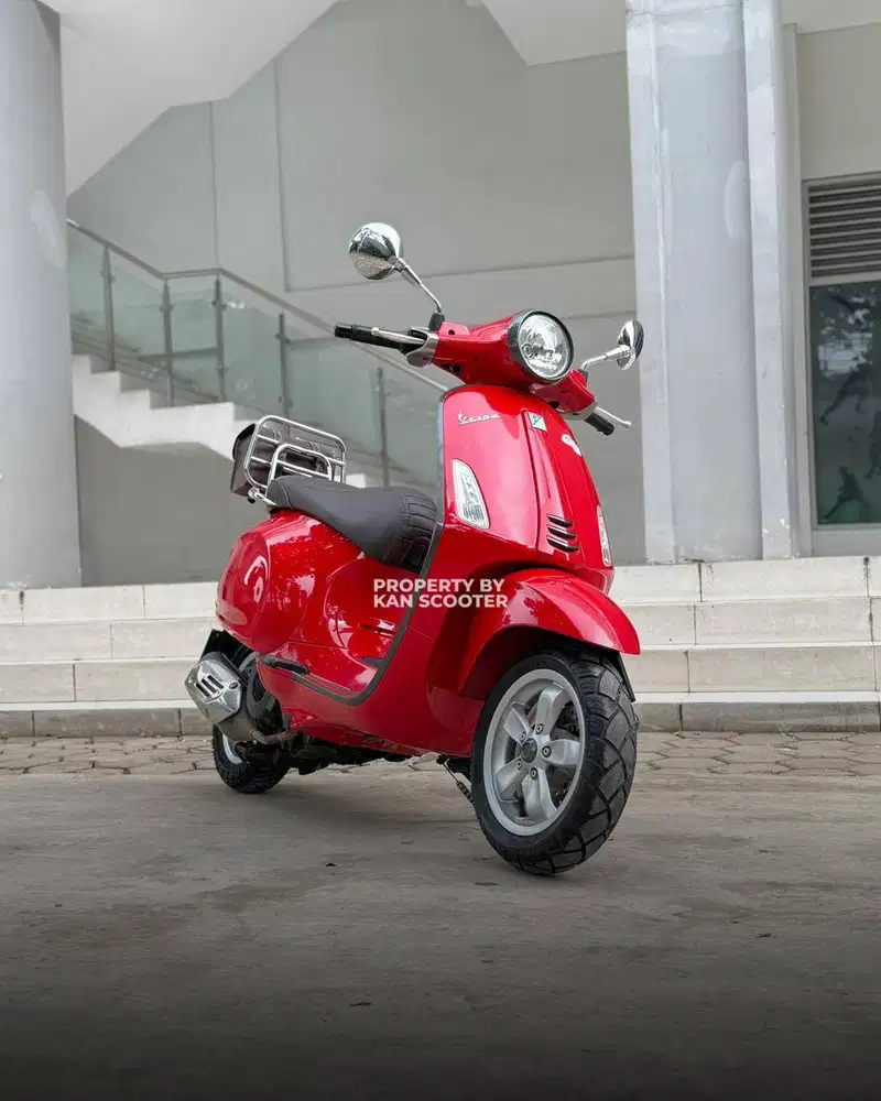 VESPA PRIMAVERA 150 3V 2014 TERMURAH