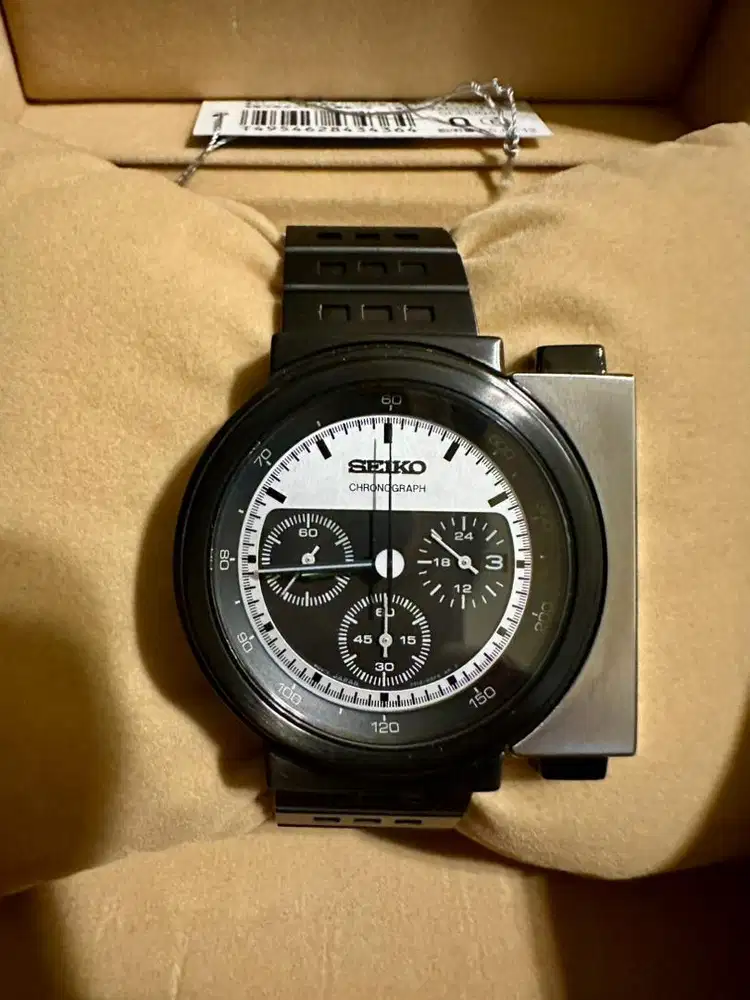 Seiko Giugiaro Design DCED041 Chronograph Dual Color (Panda) Dial