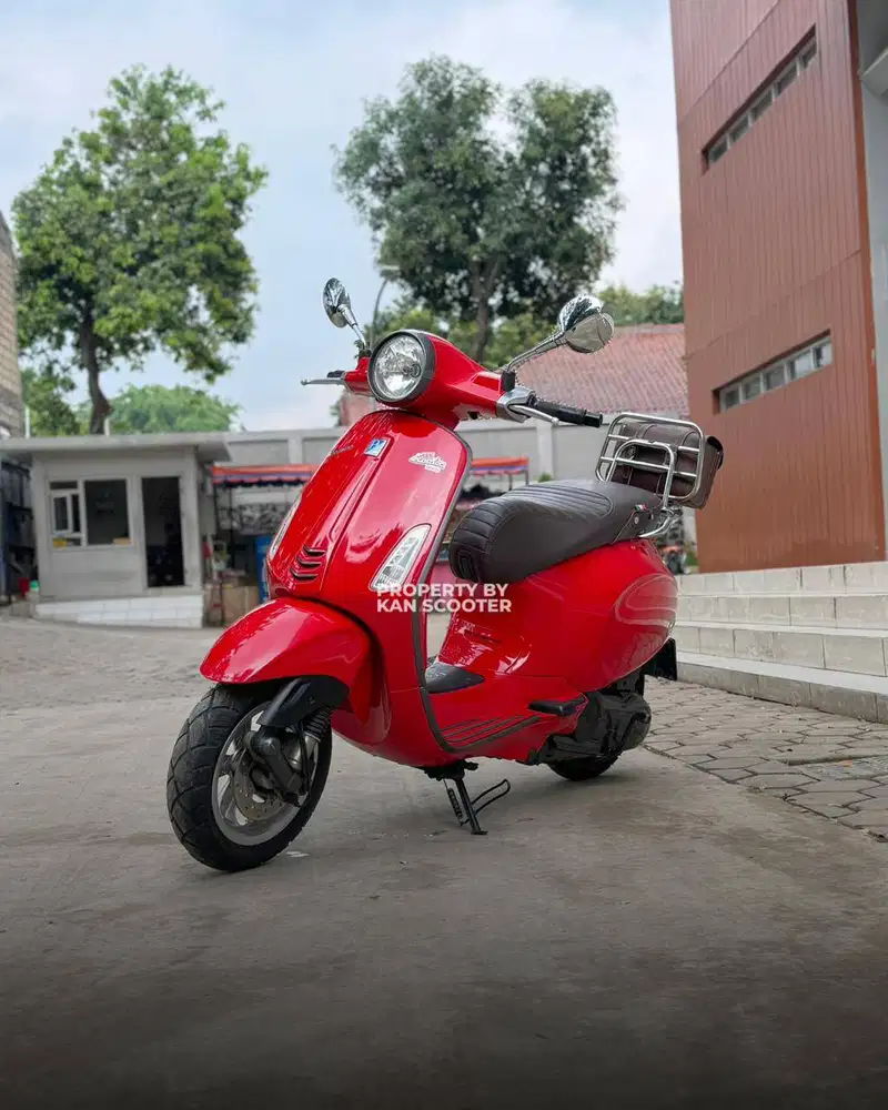 JUAL MURAH VESPA PRIMAVERA 150 3V 2014 MULUS