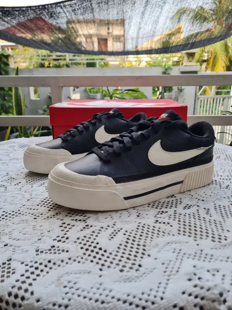 NIKE COURT LEGACY BNIB ORIGINAL
