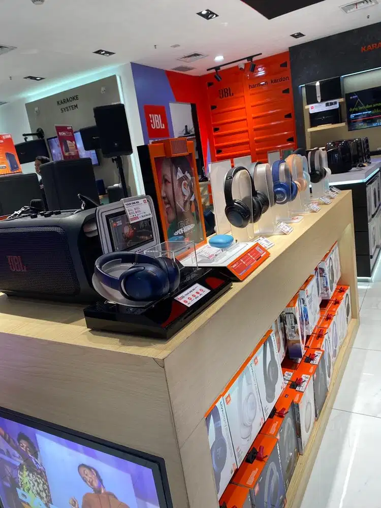 Speaker audio JBL speaker terkini