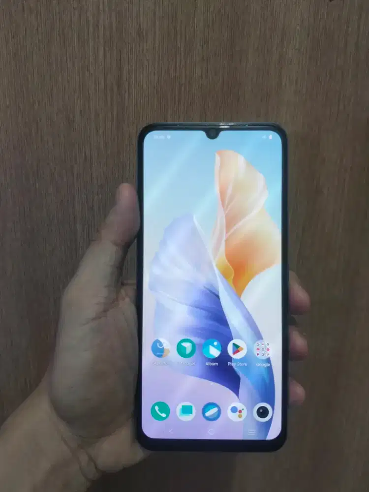 Vivo V23E (8/128)