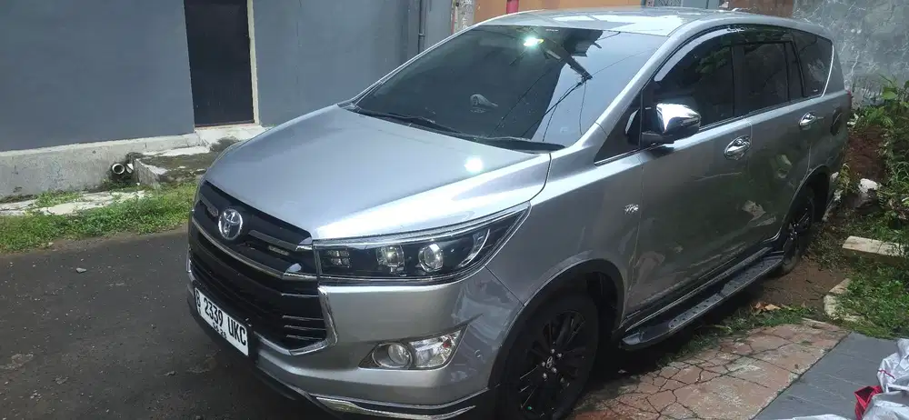 Toyota Kijang Innova 2018 Bensin