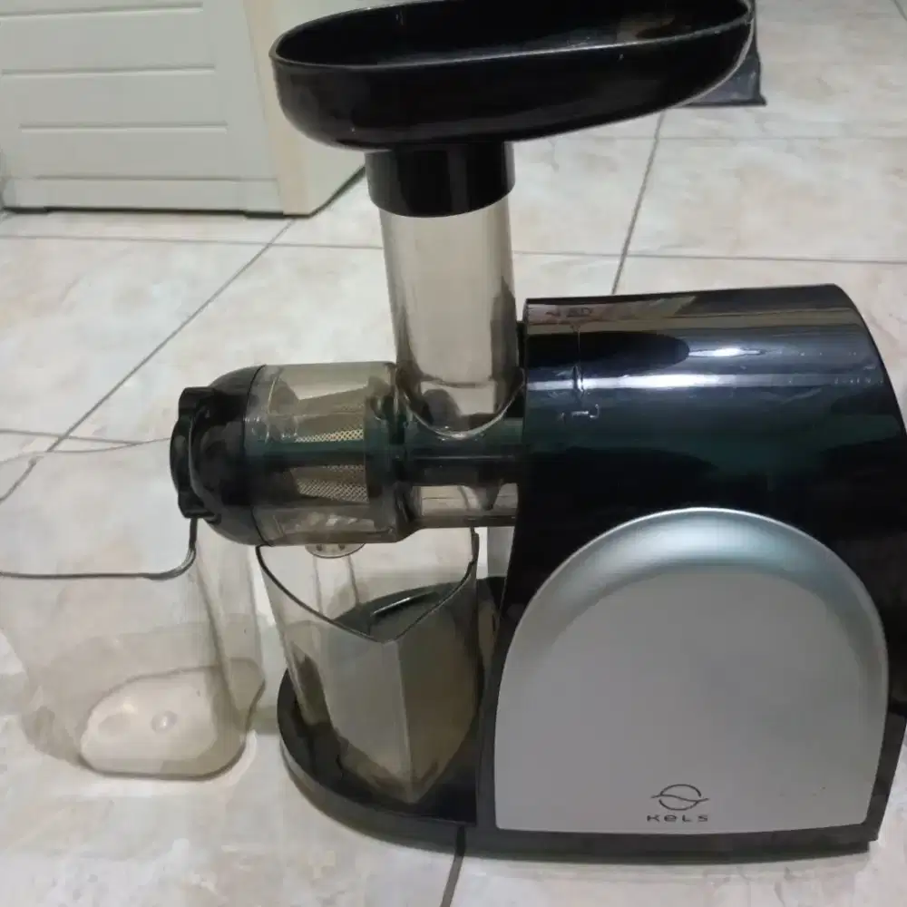 Slow Juicer Kels