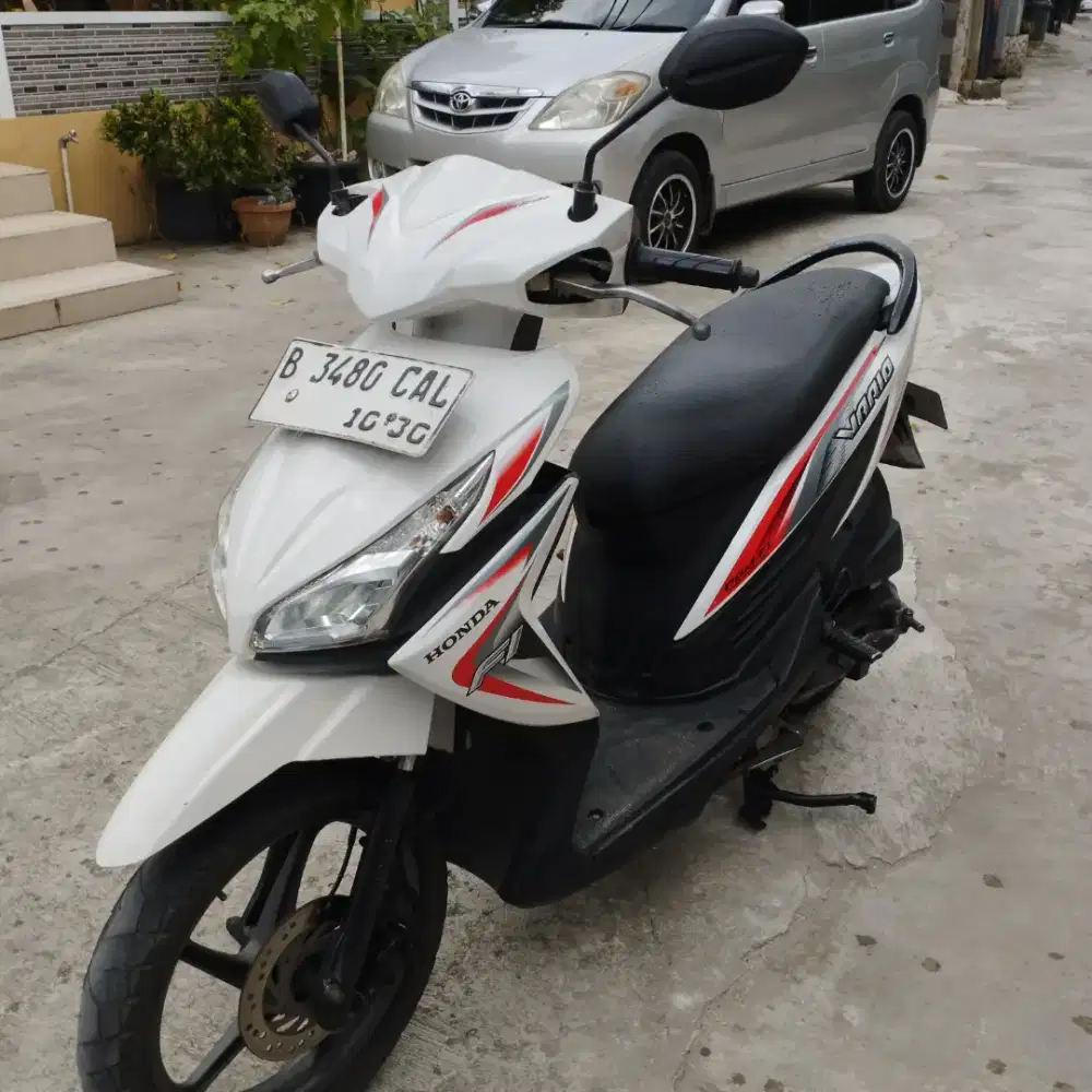 Pajak 10/26 dijual honda vario agnes 110 led tahun thn 2014