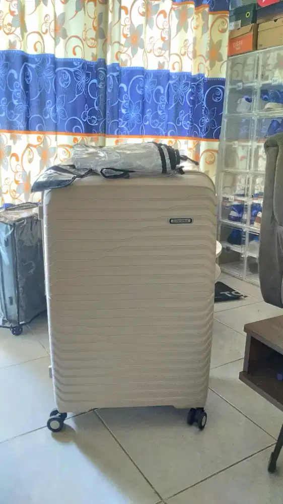 Koper merk President sz 28inch besar