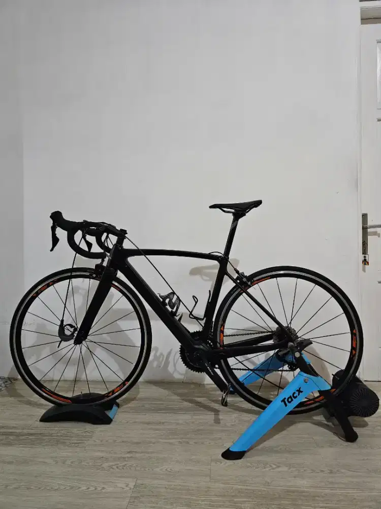 Roadbike polygon strattos S7 size S