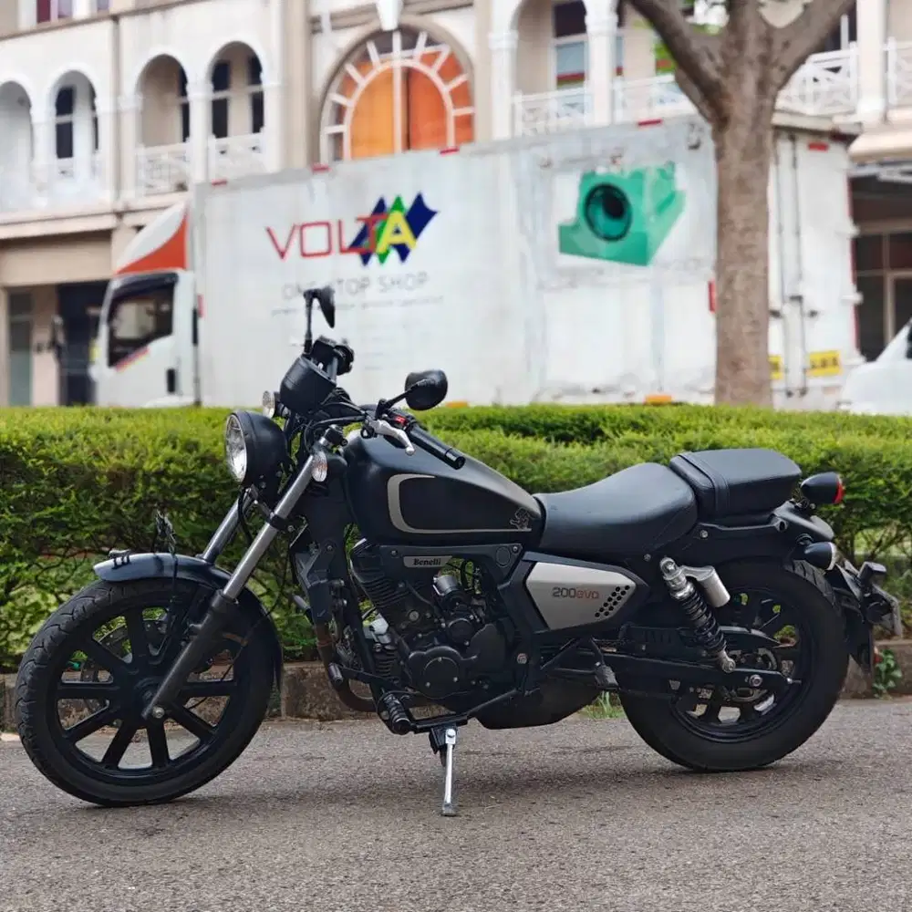 BENELLI MOTOBI 200 EVO BLACK 2021 KM RENDAH PAJAK PANJANG FULL MULUS