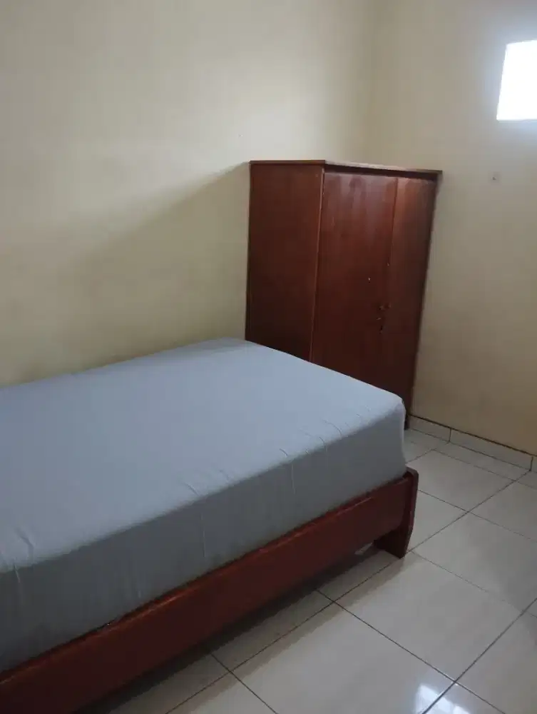 Kos untuk karyawan/ti