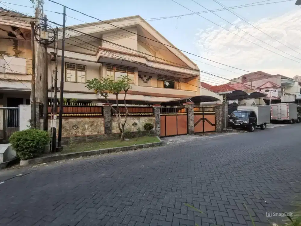 Dijual Rumah Hook Darmo Permai Selatan Surabaya Full Furnish