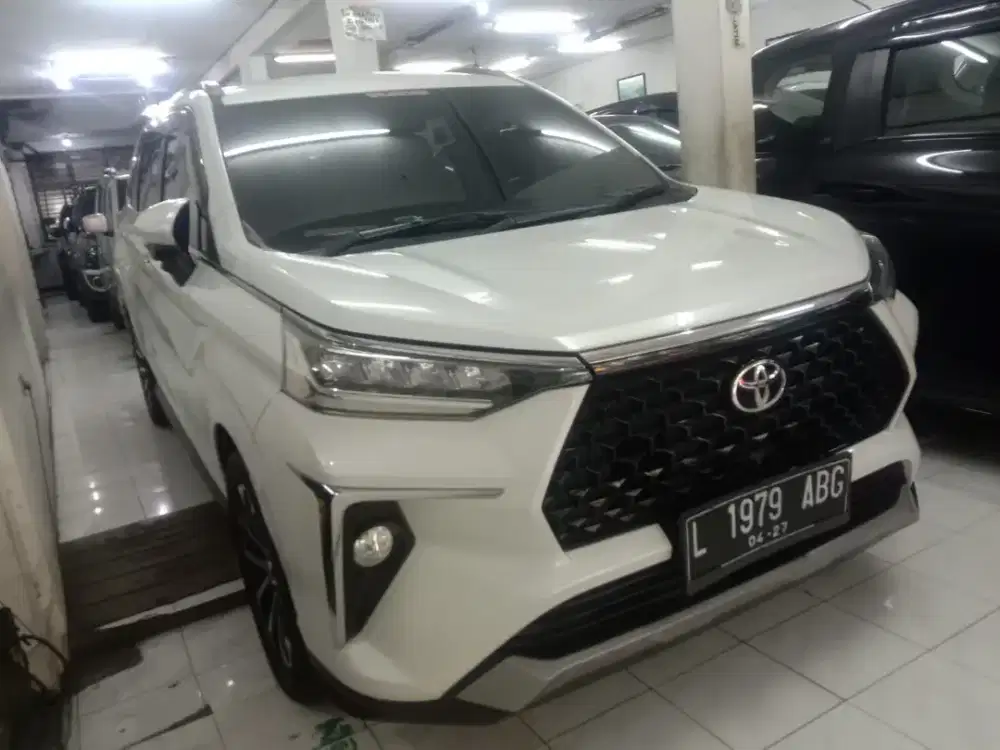 Avanza Veloz Q at Putih