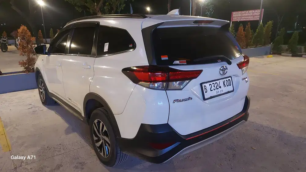 Toyota Rush 2019 Bensin