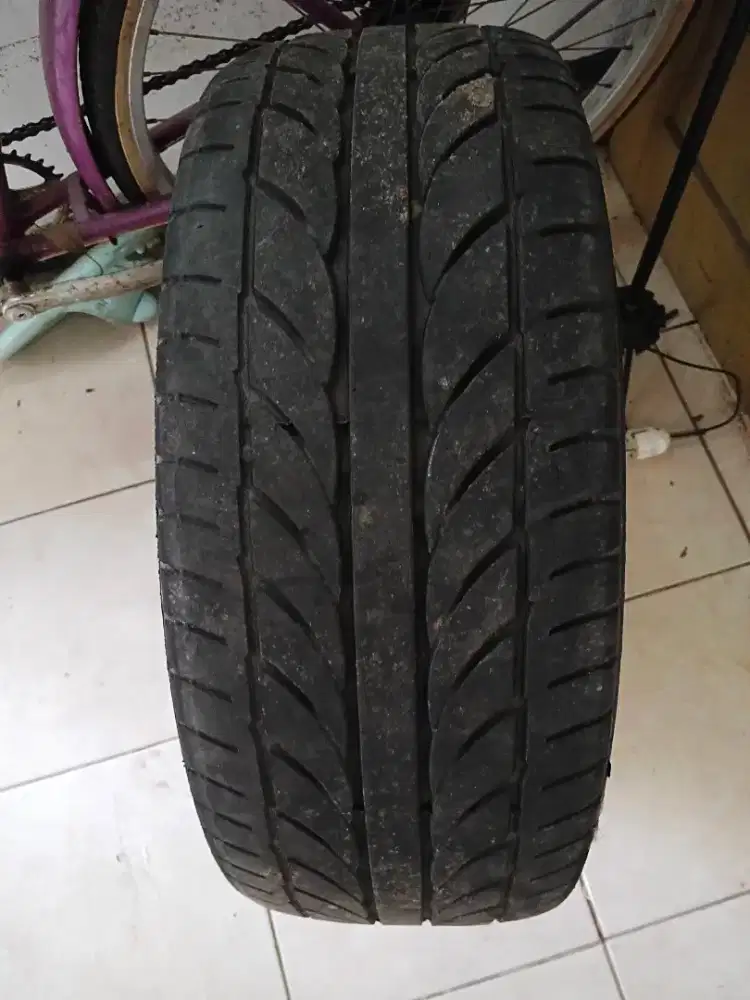 Ban bekas uk 185/60/R16