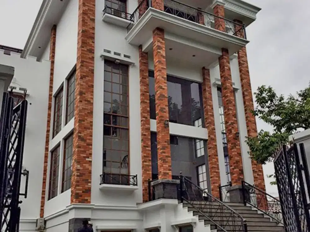 Jual Cepat Gedung 3 Lantai + Basement di Kebayoran Baru Jakarta Selatan STD154
