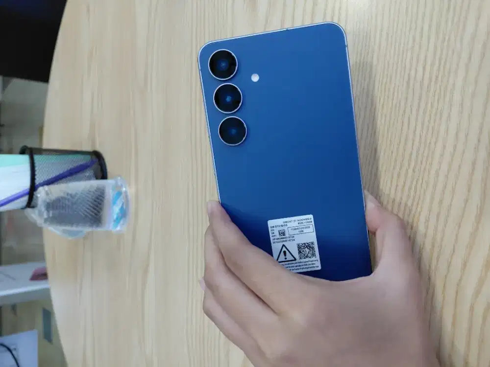 SAMSUNG GALAXY S25 FE ²⁵⁶