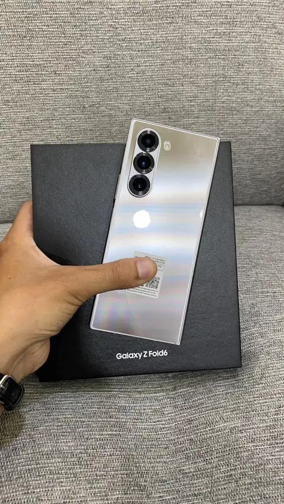 SAMSUNG ZFOLD 6 12/512GB