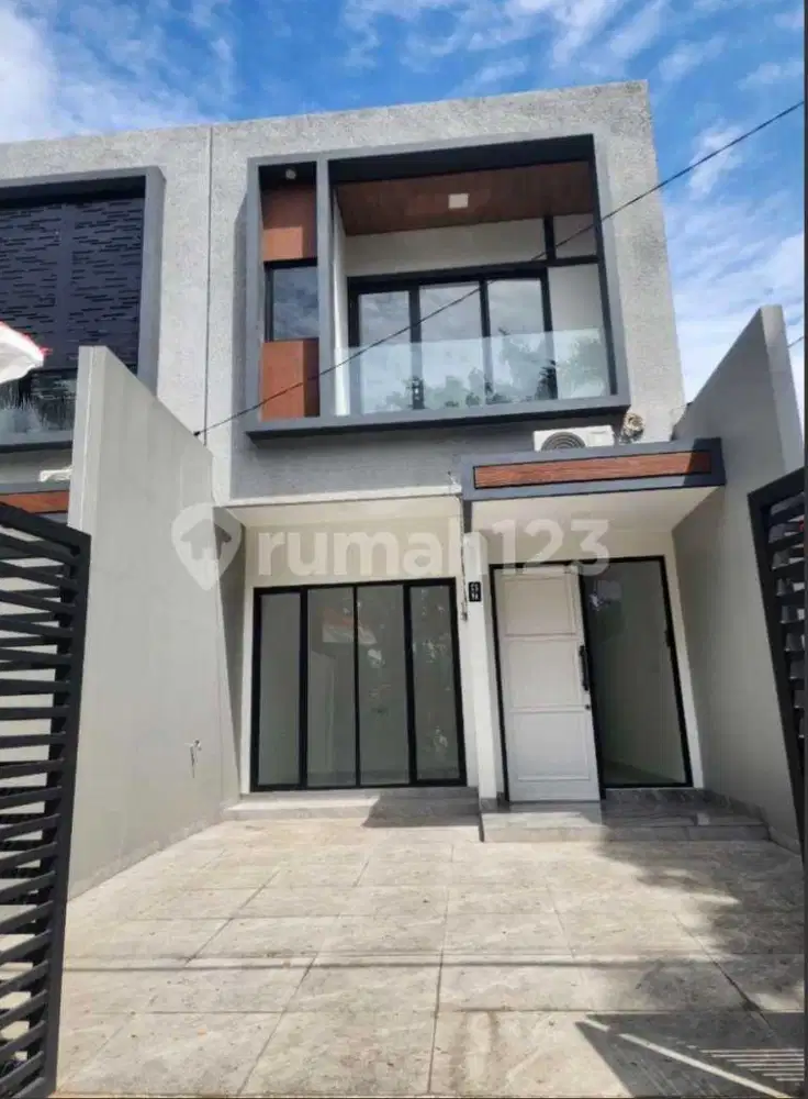 Di sewa milik pribadi taman vila meruya