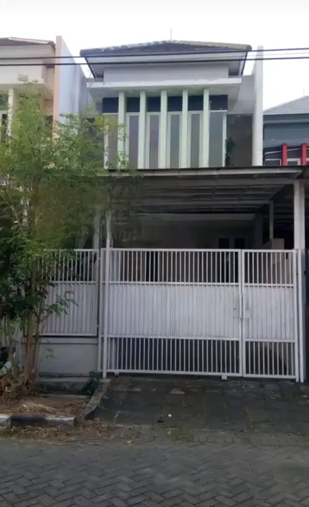 Jual/sewa rumah siap huni 2 lantai Gayung kebonsari