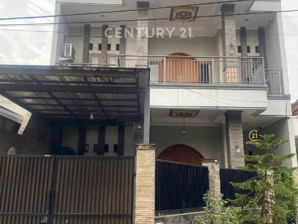 Dijual Rumah Siap Huni 2 Lantai Di Perumahan Dekat Komplek Deplu