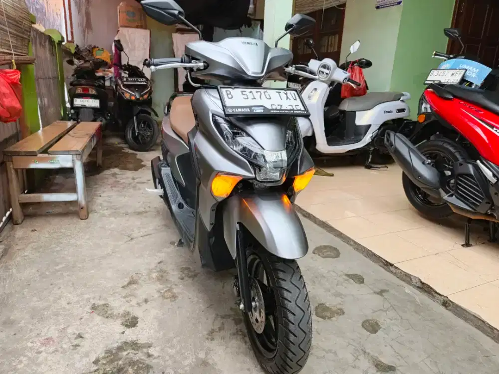 BLN 7 YAMAHA GEAR ULTIMA HYBRID S 2025 HRG NET DI CILEDUG BS TT 2024